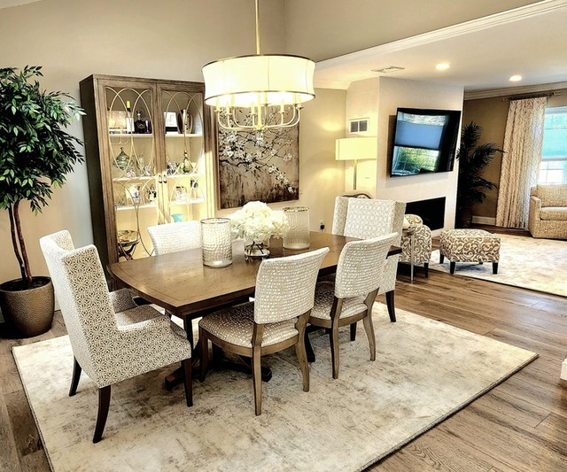 Zoe Eight-Light Brass Chandelier | CHANDELIERS | Ethan Allen