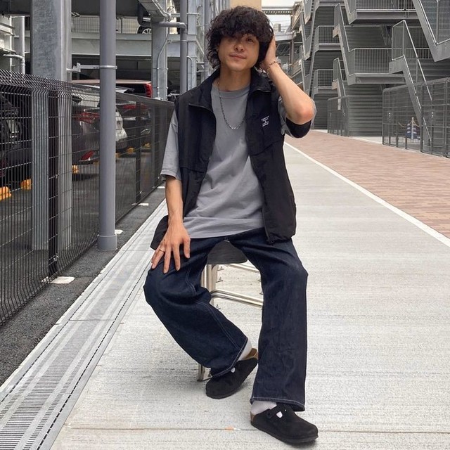 Boston / ボストン」（スエードレザー、ブラック）| BIRKENSTOCK（日本）