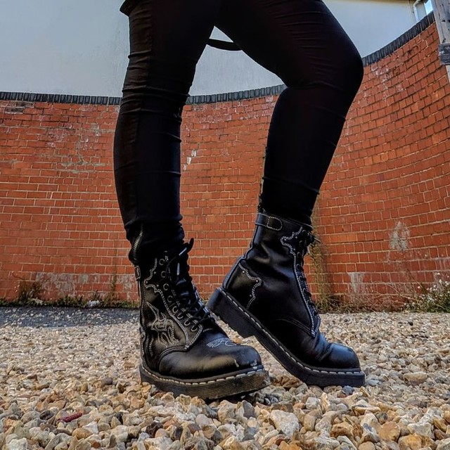 Womens Black Dr Martens 1460 Pascal Boots | schuh