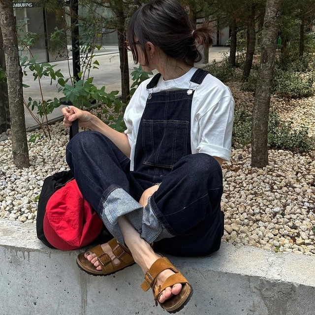thumbnail from instagram_graph by oh_ez displaying Arizona Soft Footbed Suede Leather Mink.